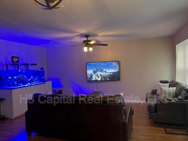 Building Photo - 111 Marmont Ct