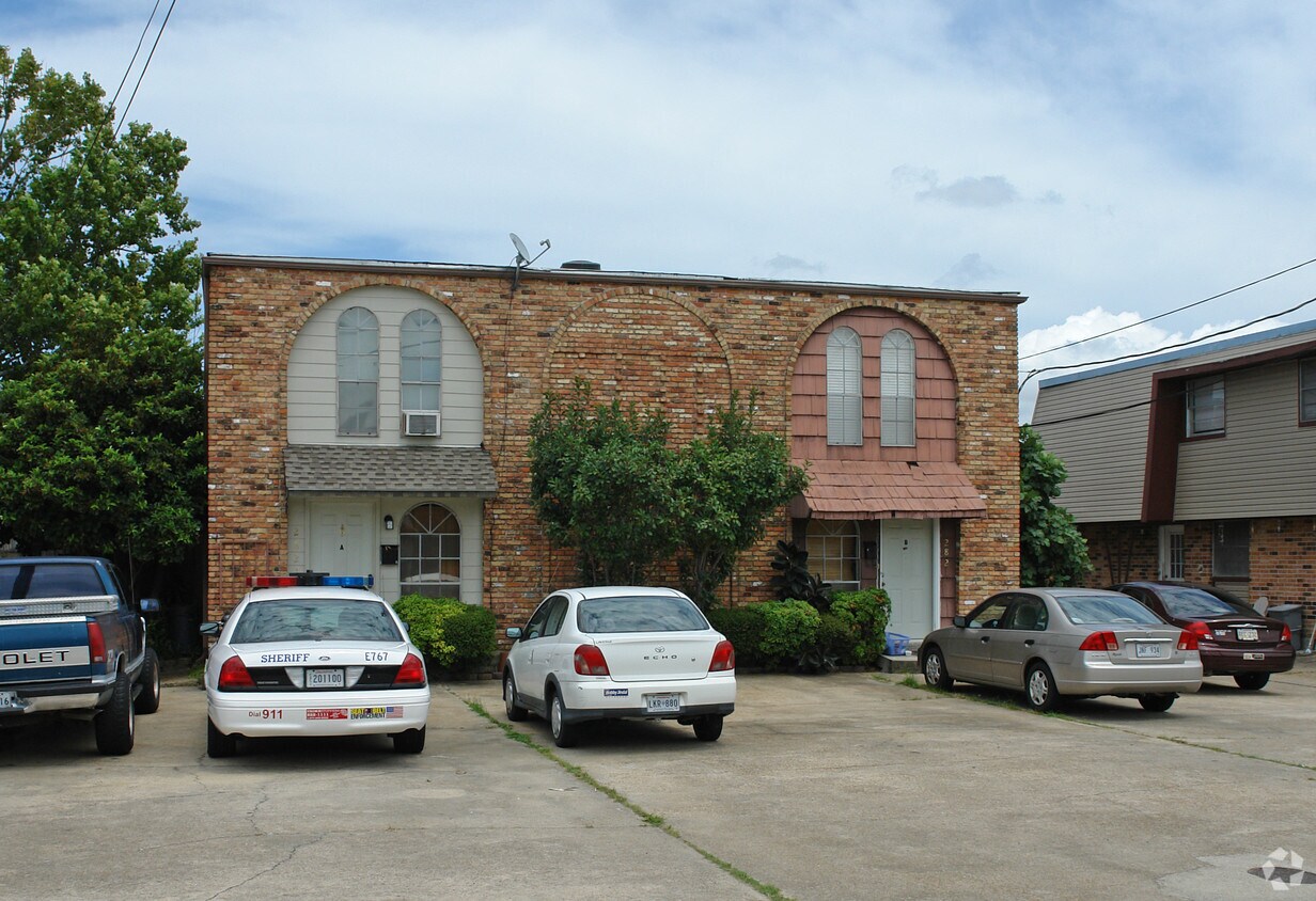 Foto principal - 2821 Houma Blvd