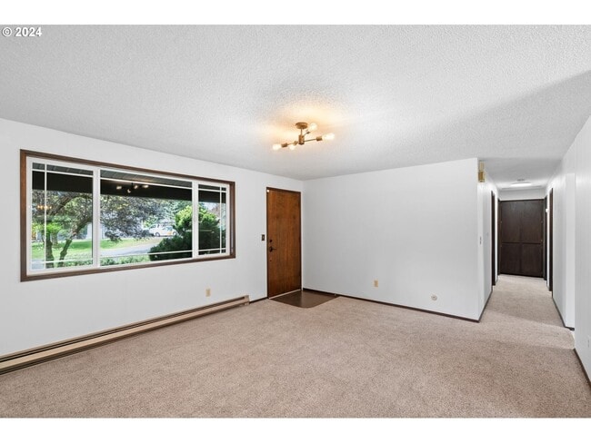 Foto del edificio - 7810 SW Pitic Ln