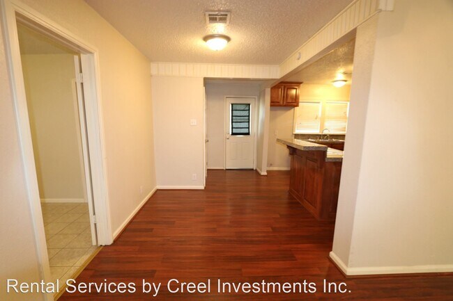 Building Photo - 3 br, 2 bath House - 4642 Lawndale Avenue