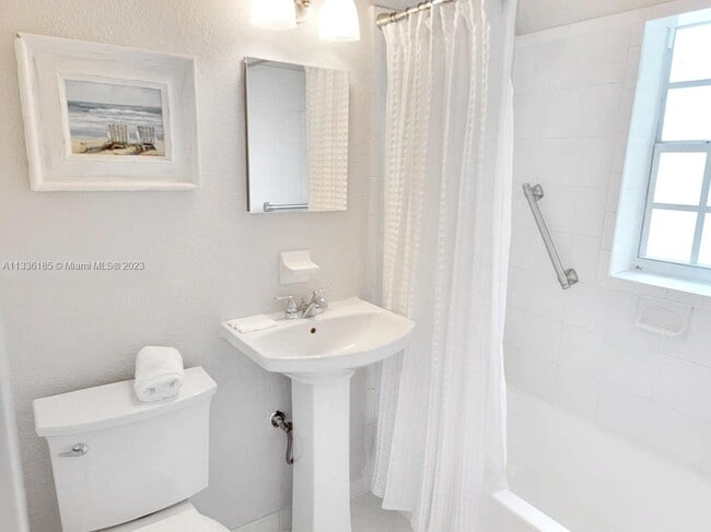 Foto del edificio - 555 SW 16th Ave