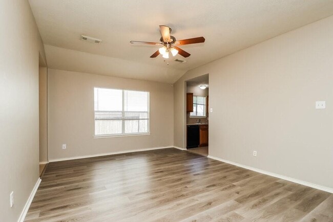 Building Photo - 7315 Winter Song Dr