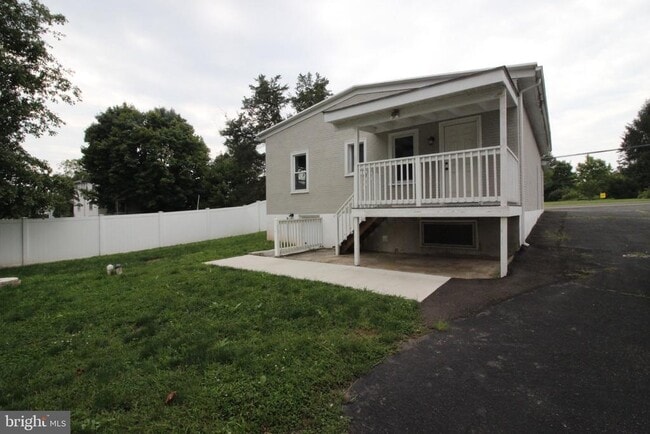 Building Photo - 2647 Geryville Pike