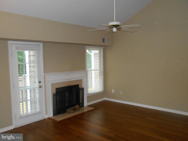 Building Photo - 1545 Church Hill Pl