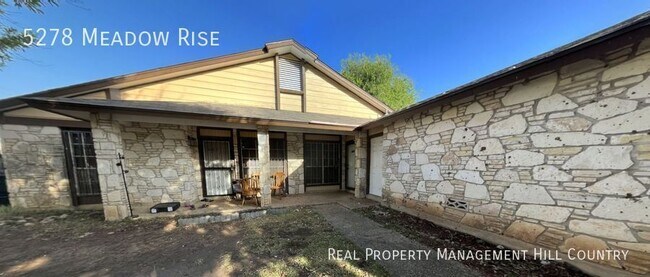 Foto del edificio - 5278 Meadow Rise St