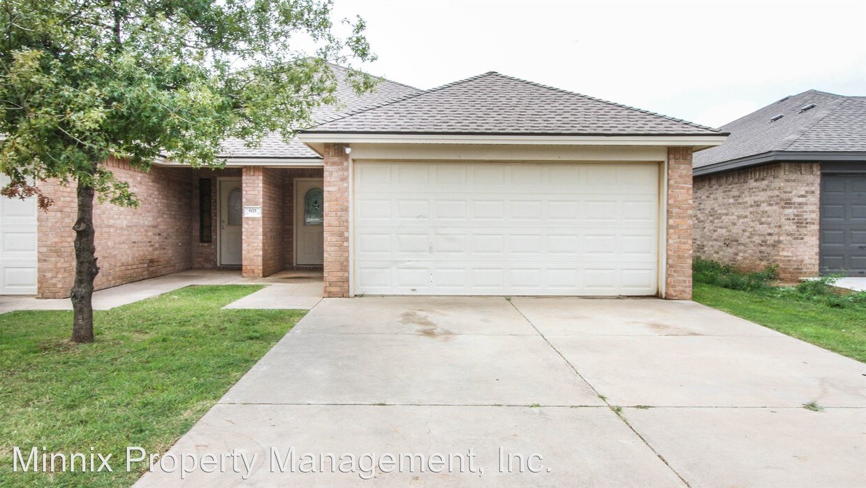 Primary Photo - 3 br, 3 bath Apartment - 601 N Elkhart