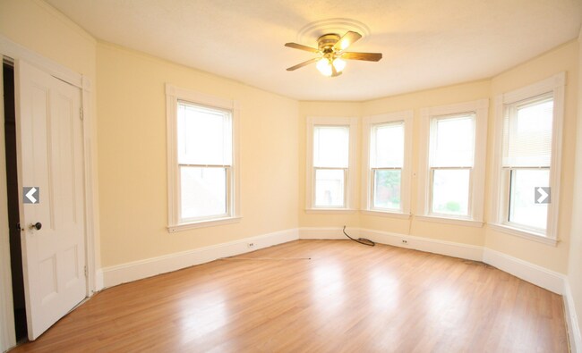 Foto del edificio - 38 Forest St