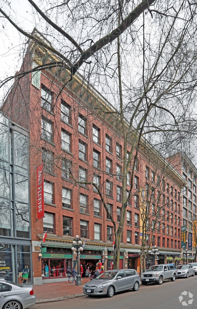 Building Photo - 55 Water St