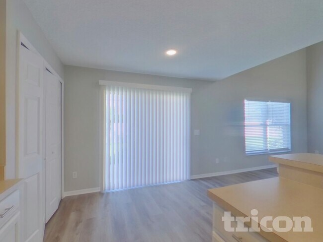 Foto del edificio - 1443 Sherbourne St