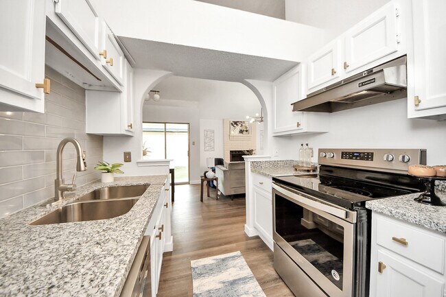 Foto del edificio - 11611 Highland Meadow Dr