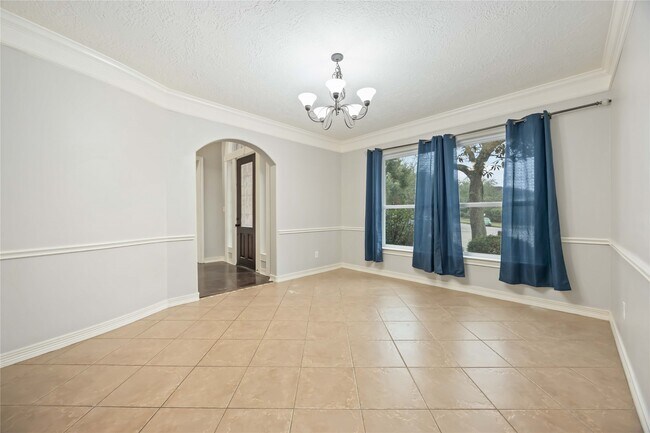 Foto del edificio - 1402 Chaparral Crossing