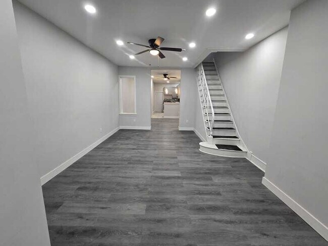 Foto del edificio - 1727 W Butler St