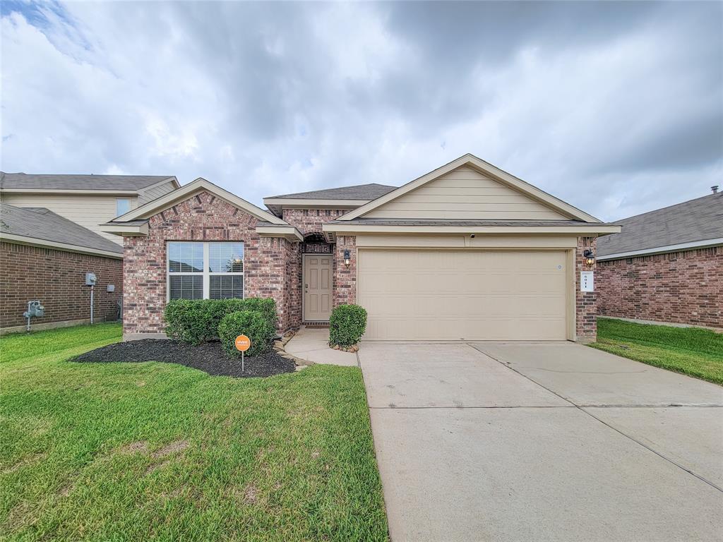 Foto principal - 6011 Diantha St