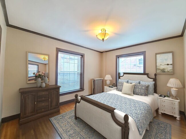 Foto del edificio - 2230 W Pacific Ave