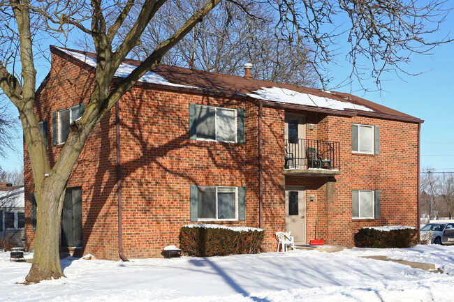 Building Photo - Rock View Apartments