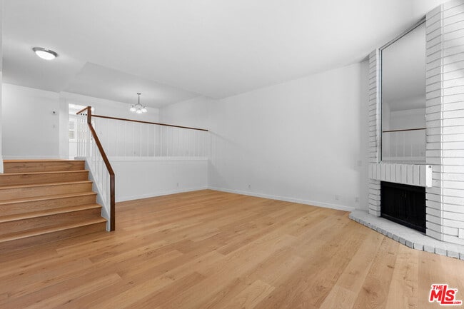 Building Photo - 13044 Mindanao Wy