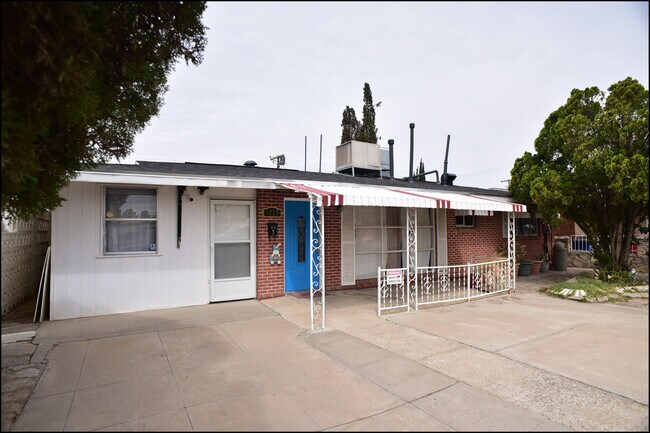 Building Photo - 9115 Mt Olympus Dr