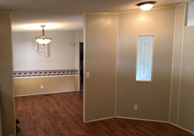 Foto del edificio - 1617 Ridge Dr