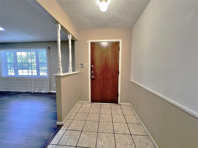 Building Photo - 1217 Lyric Dr