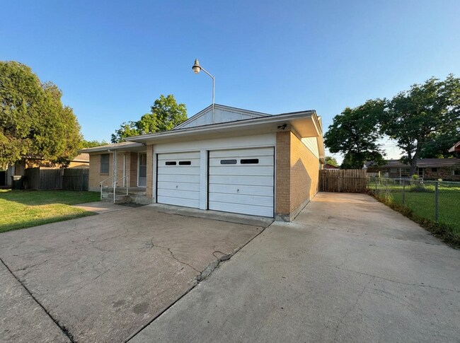 Foto del edificio - 3-Bedroom House for Rent in Killeen, TX
