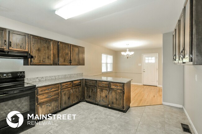 Building Photo - 1905 Apple Blossom Ct