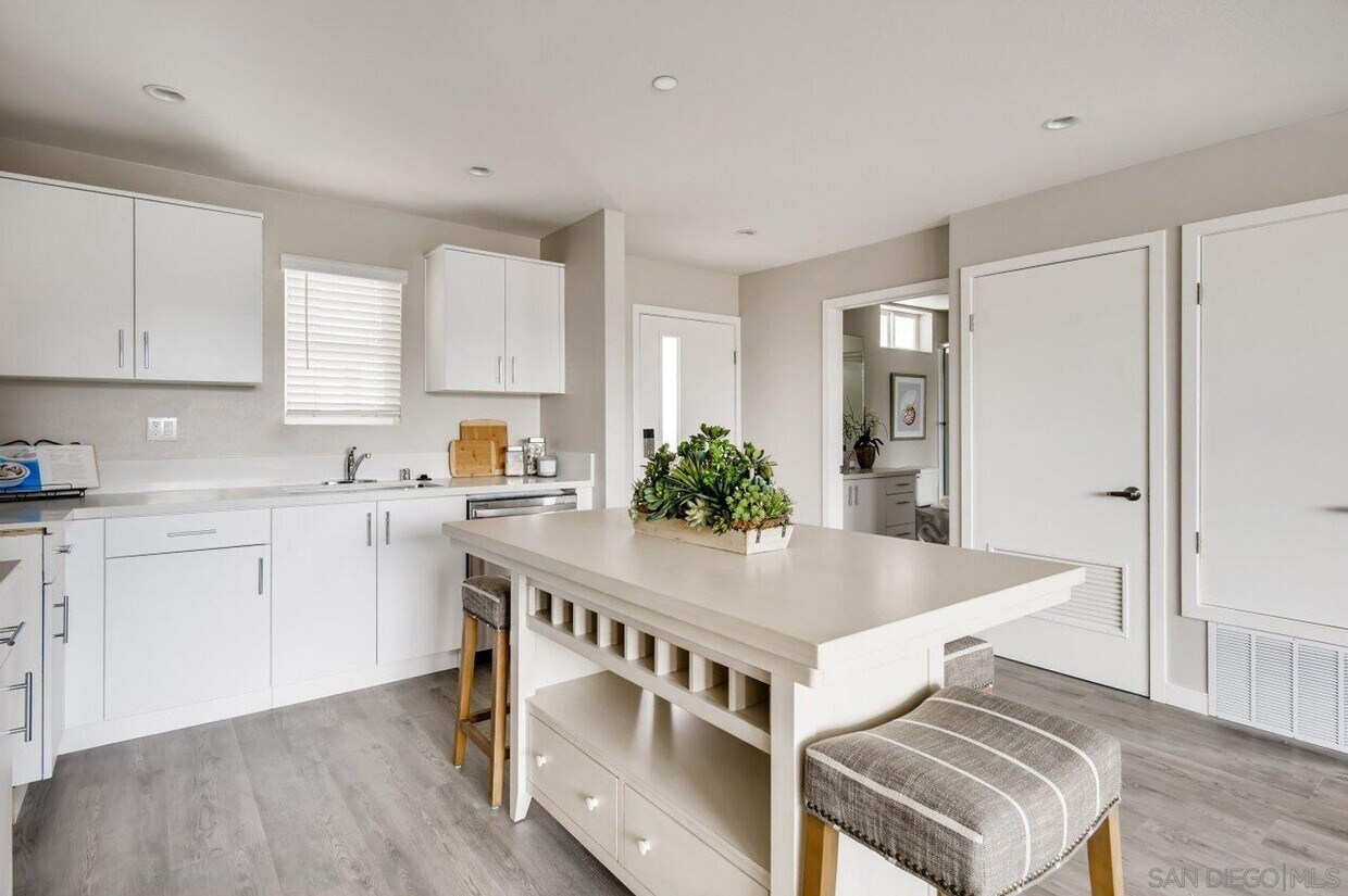 Foto principal - 3909 Voltaire St