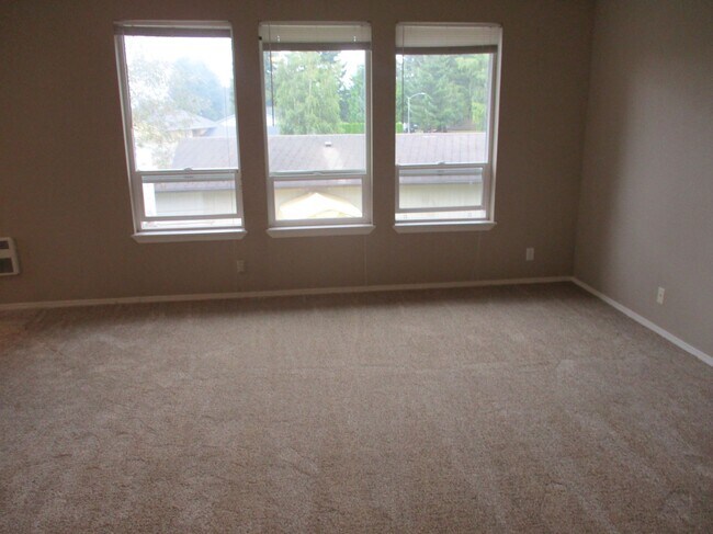 Foto del edificio - 800 96th Ave NE