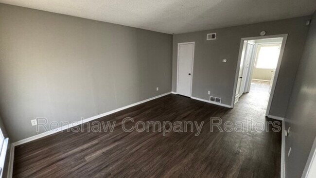 Building Photo - 3423 Arnold Rd