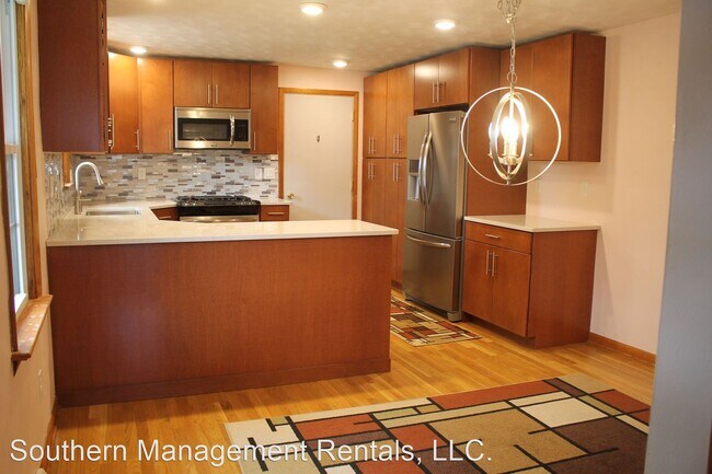 Foto del edificio - 2 br, 1 bath House - 6 East Clearview Drive