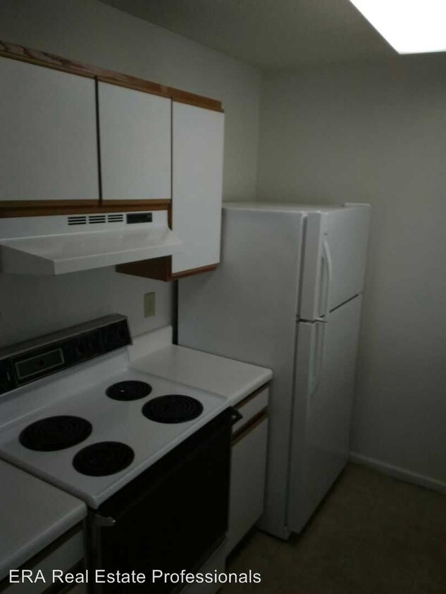 Building Photo - 5068 Gatehouse Way