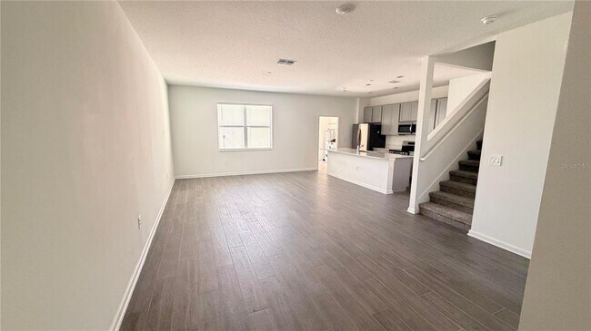 Foto del edificio - 6153 Blissful St