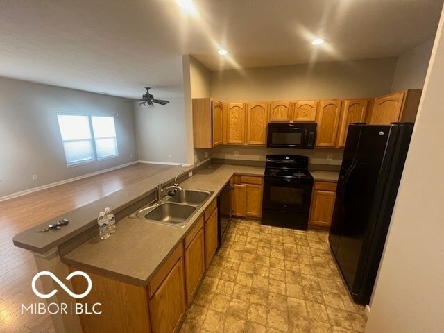 Foto del edificio - 12175 Bubbling Brook Dr
