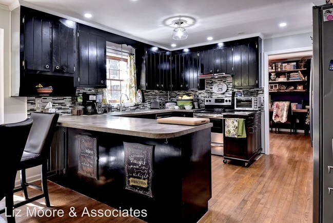 Building Photo - 4 br, 2.5 bath House - 103 Loblolly Court