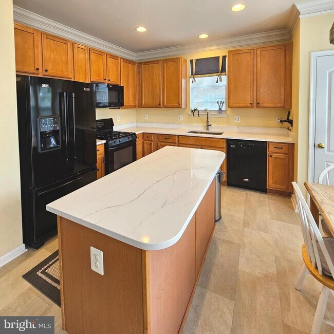 Foto del edificio - 42991 Chesterton St