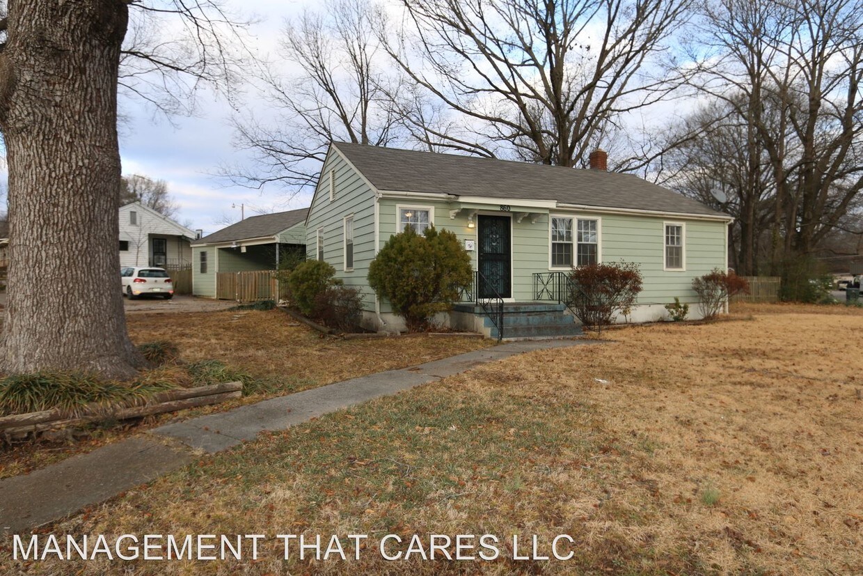 Primary Photo - 860 Tatum Rd