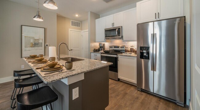 Foto del edificio - 4647 Harvest Corner Dr