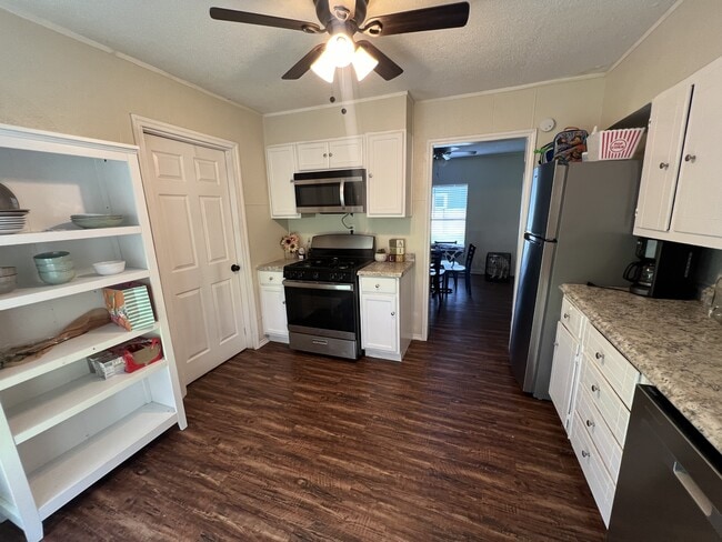 Photo - 2924 Halbert St House