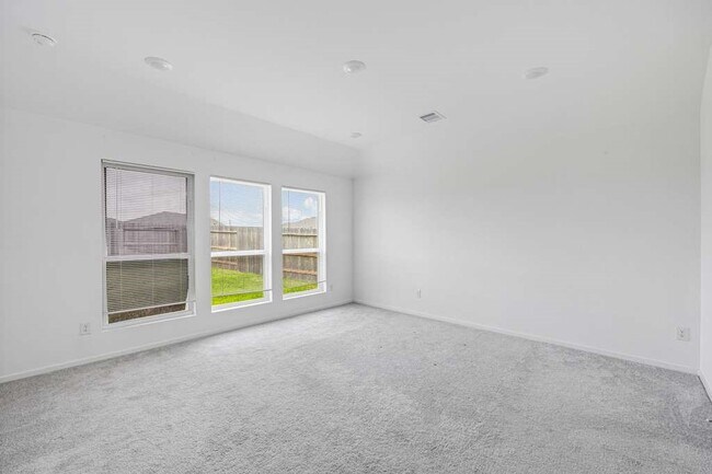 Building Photo - 26603 Woodland Strawberry Ln