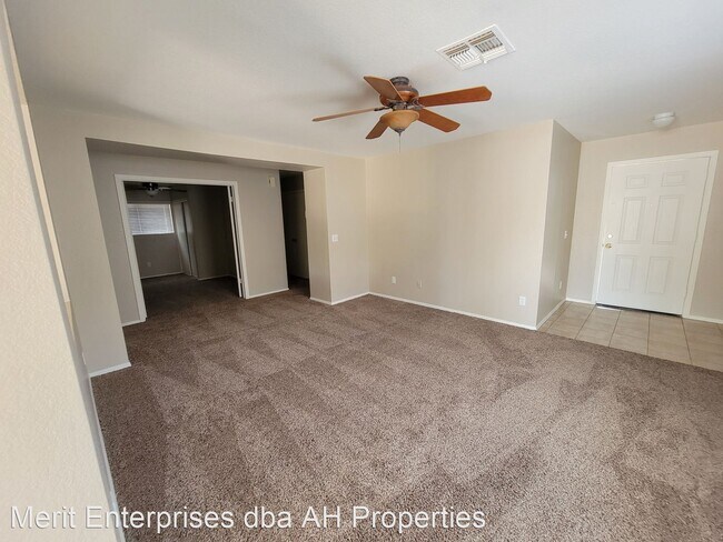 Foto del edificio - 3 br, 2 bath House - 13616 W FARGO DR