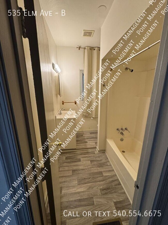 Foto del edificio - 535 Elm Ave