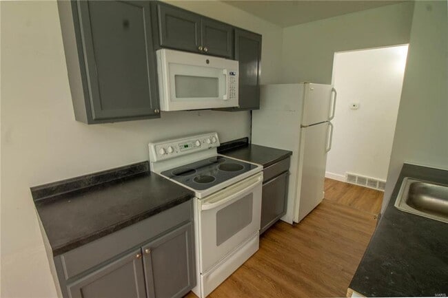 Foto del edificio - Move-in Ready!