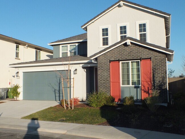 Foto del edificio - Folsom Russell Ranch 4/3 new home