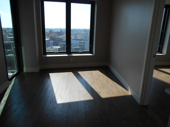 Foto del edificio - 2718 Hoyt Ave S