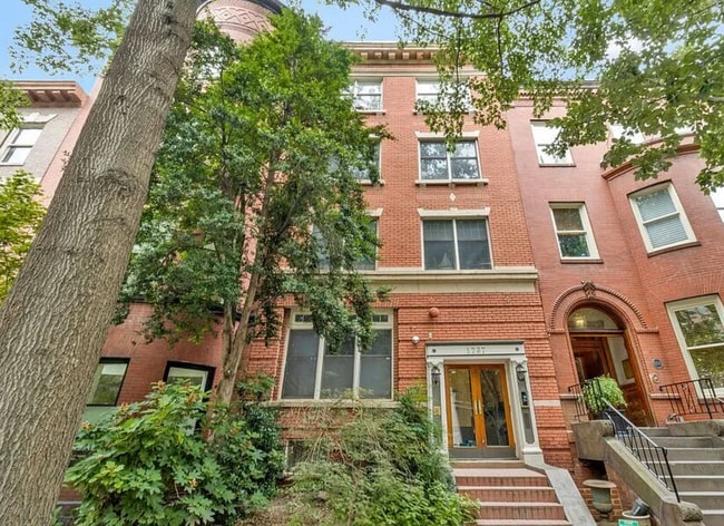 Building Photo - 1737 P St NW