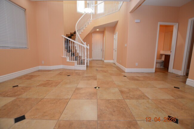 Foto del edificio - 638 Harvester Course Dr