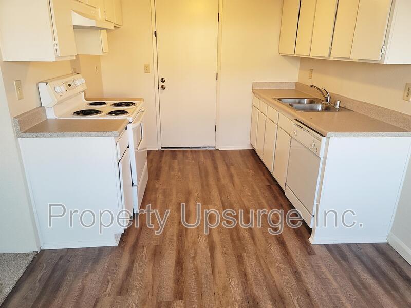 Foto principal - 4400 Dogwood Ln