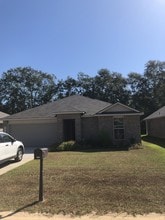 Building Photo - 28450 Evangeline Ln
