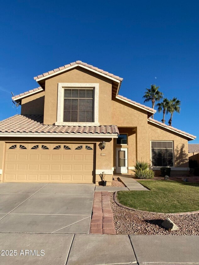 Foto principal - 2745 S Sean Dr