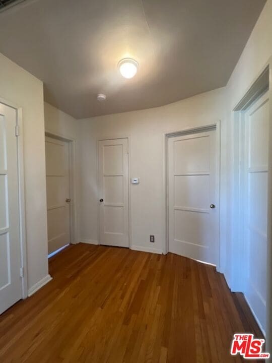 Building Photo - 1721 Glendon Ave