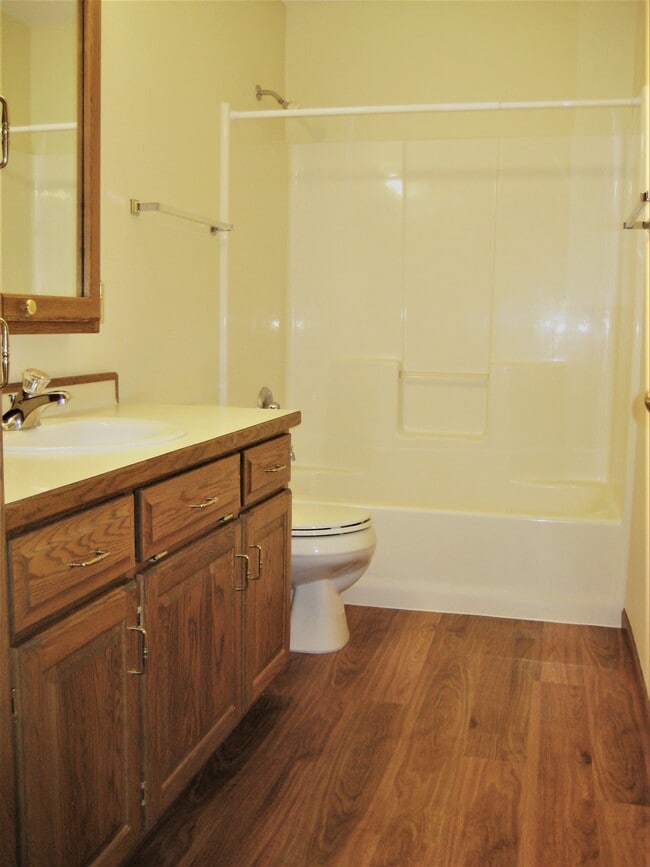 Building Photo - Candle Park West Townhomes